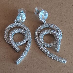 Elegant Silver tone Earrings